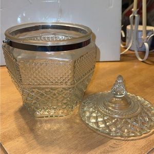 Anchor hocking glass ice bucket